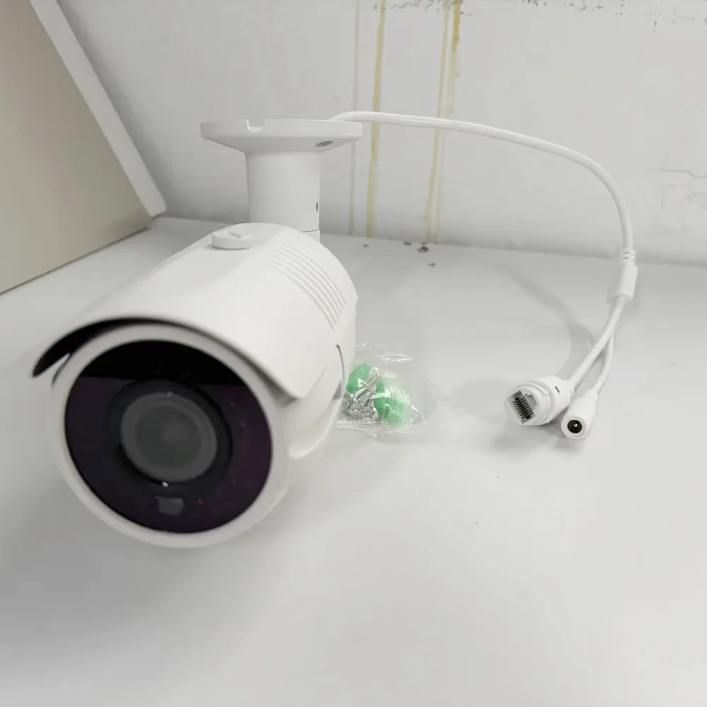 5MP IP Surveillance POE Camera 2.8-12mm Lens 4X Manual Zoom 4MP Waterproof Outdoor Security Network Camera XMEye APP