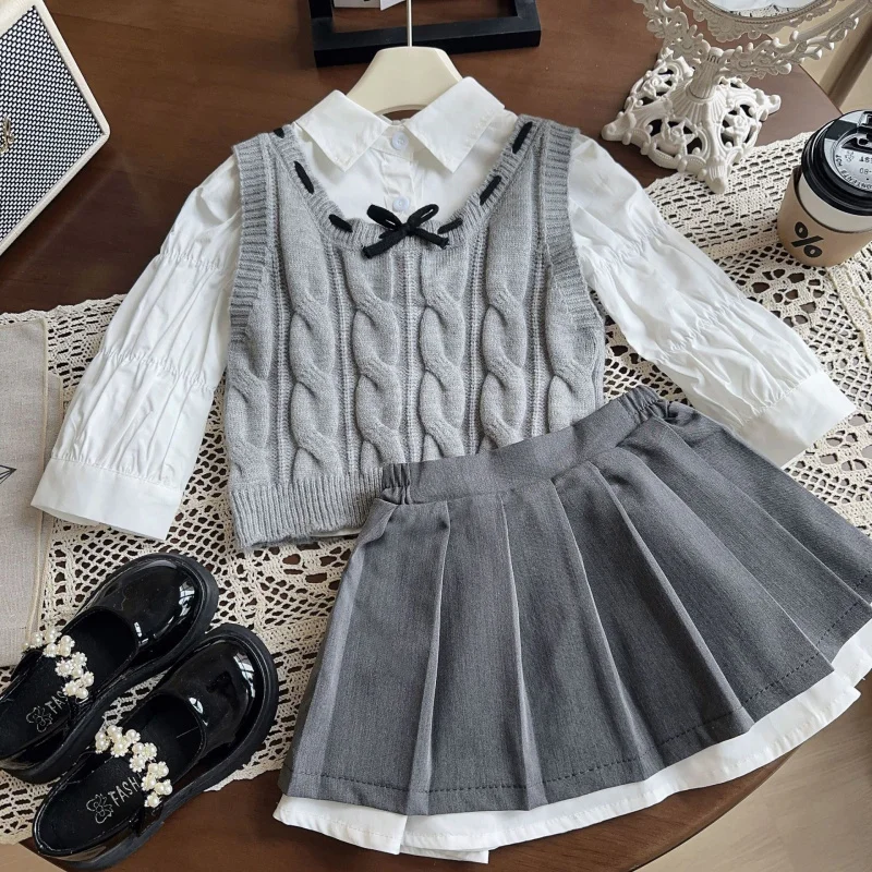 

Children's Outfit Set Skirt New Autumn Girls' Elegant Sweater Vest Shirt Pleated Skirt Refreshing Three-Piece Set