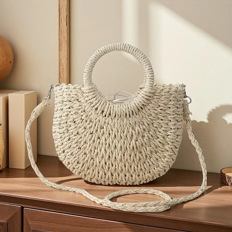 

Сумка на плечо из ротанга ручной работы - мини-сумка в форме полумесяца в богемном шикарном стиле для пляжа, отпуска, фестиваля