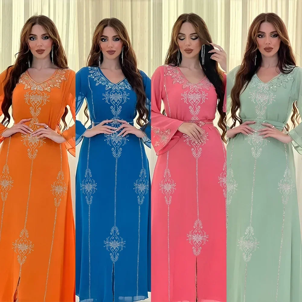 Abito da donna ampio a maniche lunghe Abito elegante musulmano Temperamento Abito stampato per le vacanze Abito da sera per banchetti Dubai Arabia