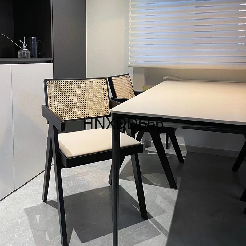 Rattanstuhl Chandigarh Rückenlehne Esszimmerstuhl