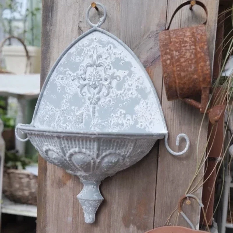 Metal Ironwork Hat Shape Wall Mounted Flower Basket, Garden Ornaments, Printed Relief Wall Flower Pot, Home Furnishings