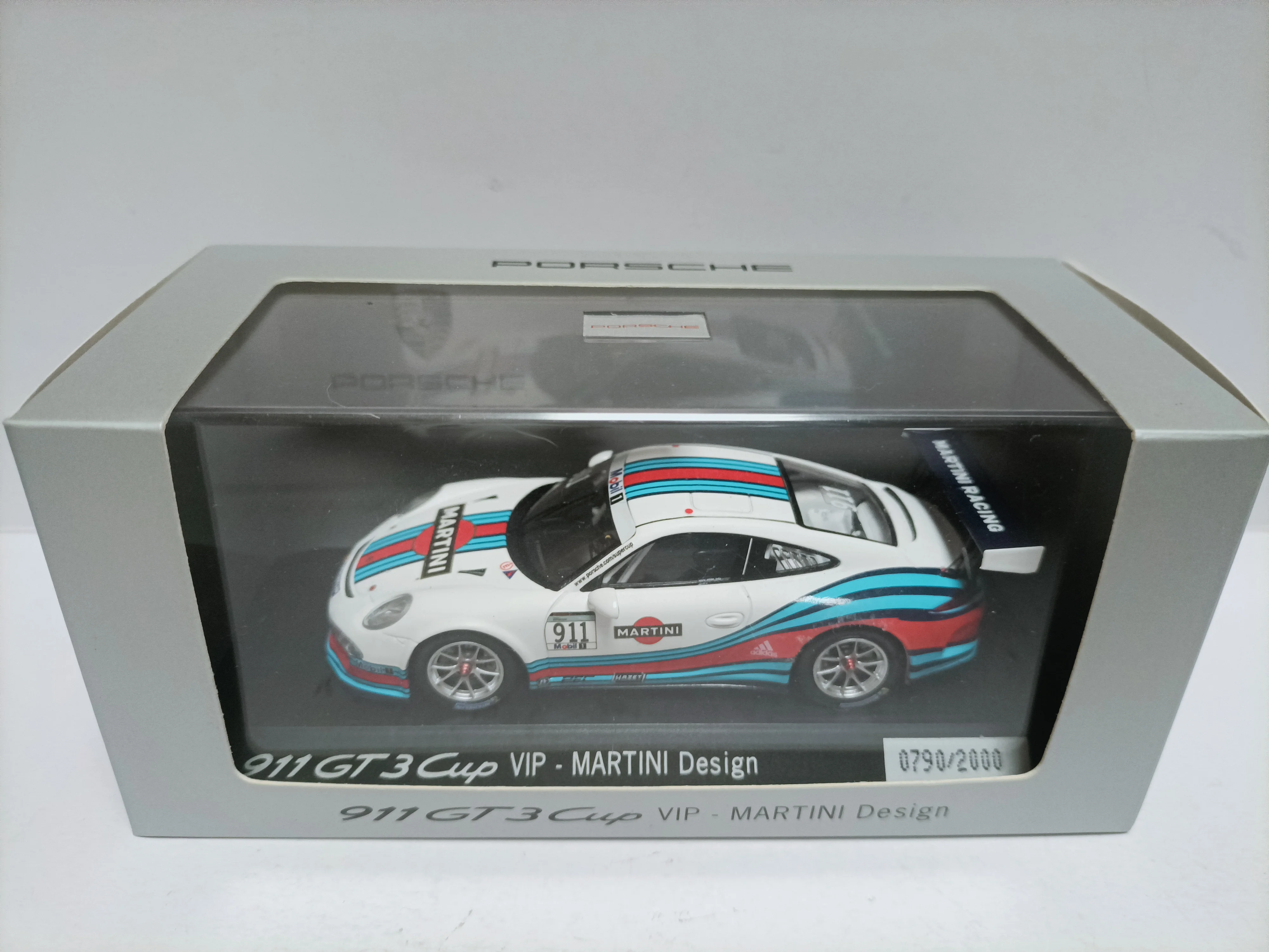 Spark 1 43 Origineel Porsche sportwagenmodel Porsche 911 GT3 Cup VIP MARTINI