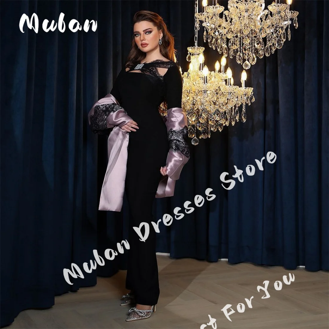 

Customized Elegant Black Prom Dresses With Cape Lace Arabia Women Evening Dresses 2025 Back Slit Formal Occasion Party Gown