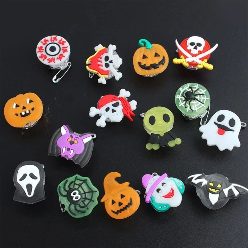 

Halloween Theme Pins Electric Brooch Toy for Kids Adult Street Vendor Toy Badge 15UB