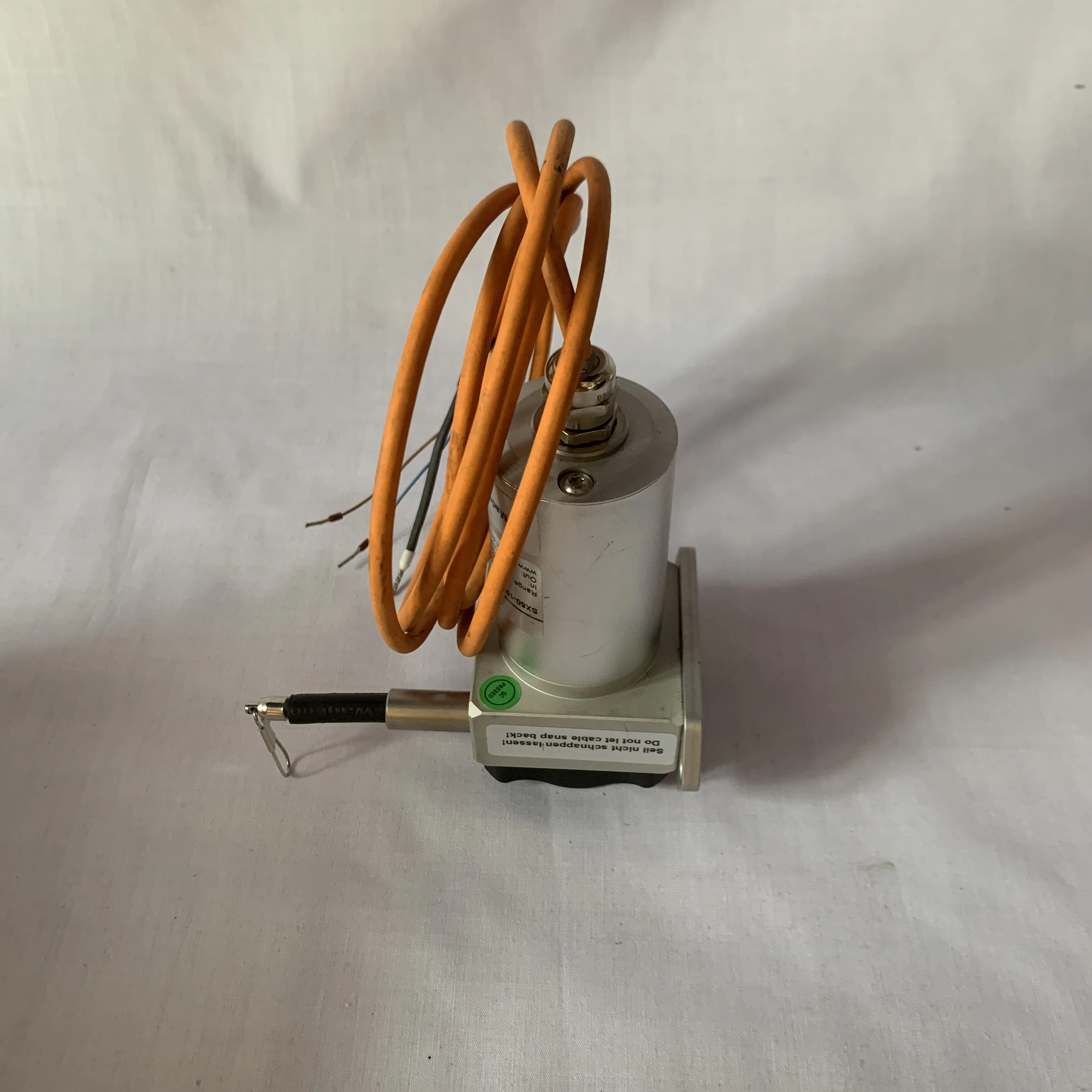 

2025-эластичный датчик Waycon SX50-1000-420A-KA02 300 мм 1000 мм Celesco PT1MA-5-BK-420E-M6-SG