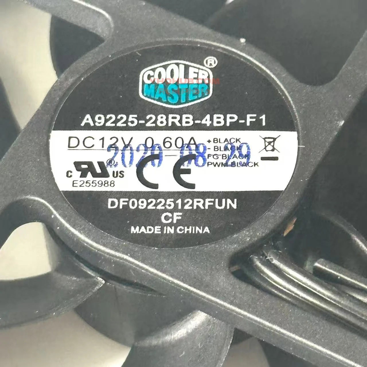Master A9225-28RB-4BP-F1 DC 12V 0.60A 90x90x25mm 4-Wire Cooling Fan