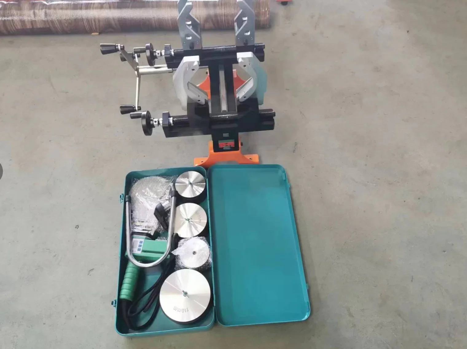 

Suitable for PE PP Material Socket Welding Pipe and Pipe Fittings HD-CC63 Welding Machine