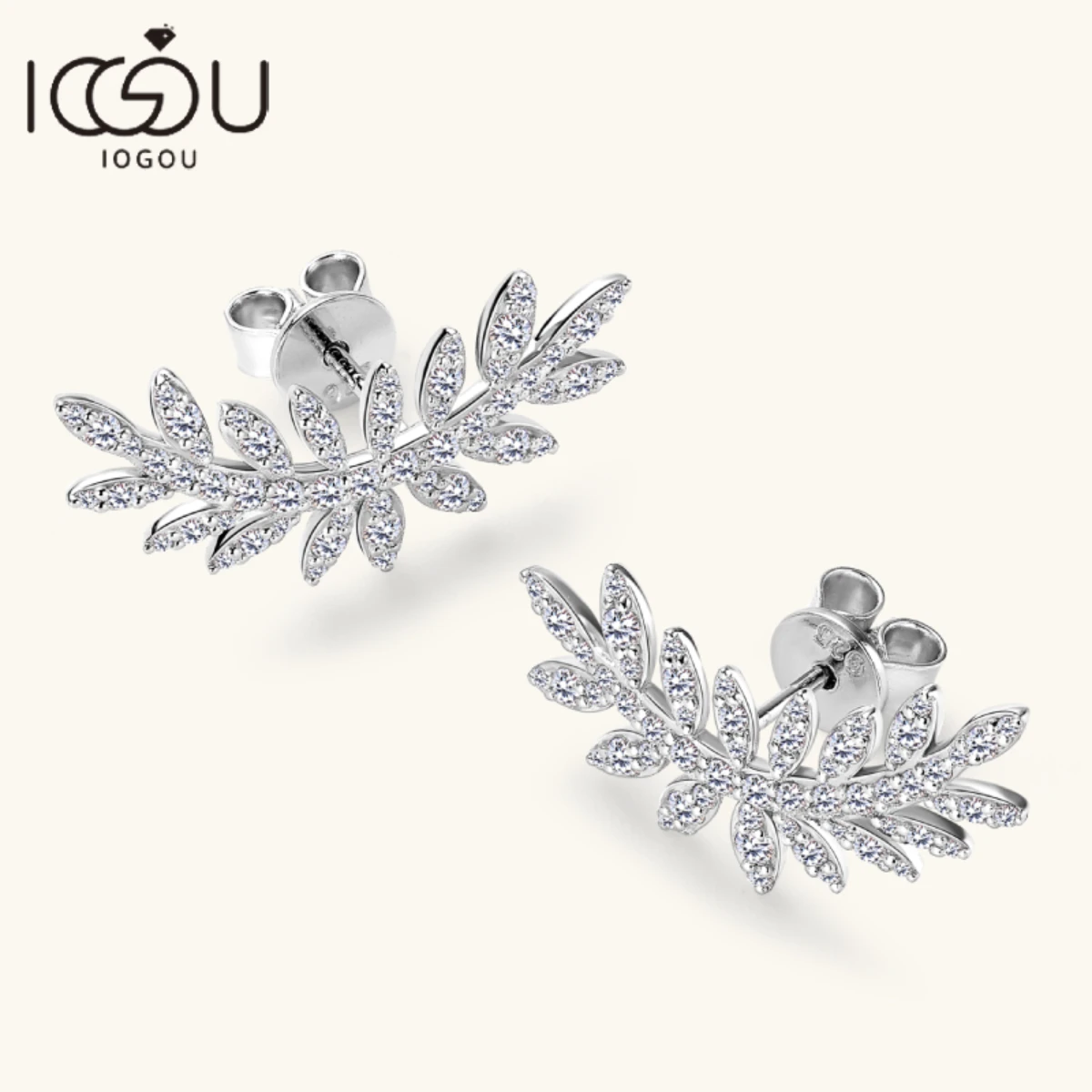 IOGOU 100% 925 Sterling Silver Leaf-Shaped D Color Moissanite Stud Earrings Climber for Women INS Trend Wedding Jewelry Vacation
