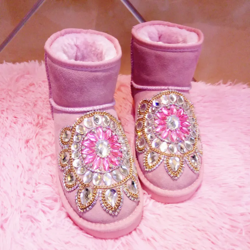 Handmade Rhinestones Women\'s Shoes Fur Snow Boots 2023 Winter New Round Toe Warm Flashing Diamond Cotton Shoes Ankle Boots Pink