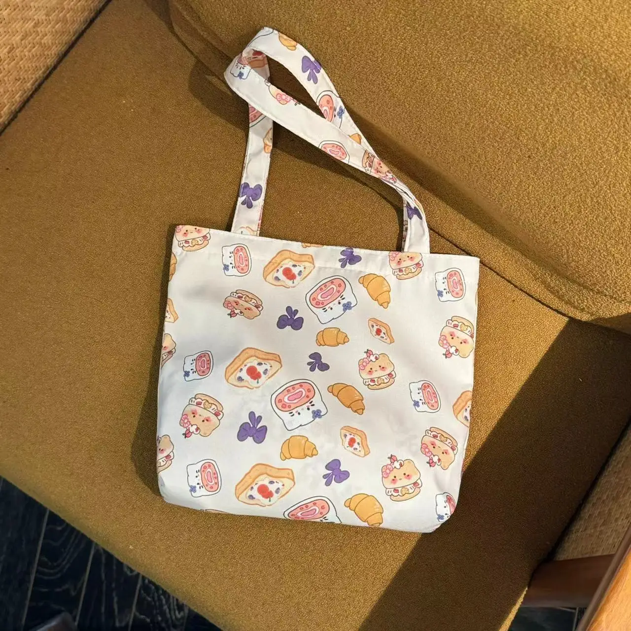 

Cute Hello Kitty Women's Handbags bow handbag Mini Kawaii Cat Tote commuter bag ladies' cute tote bag Women Shopping Beach Bag