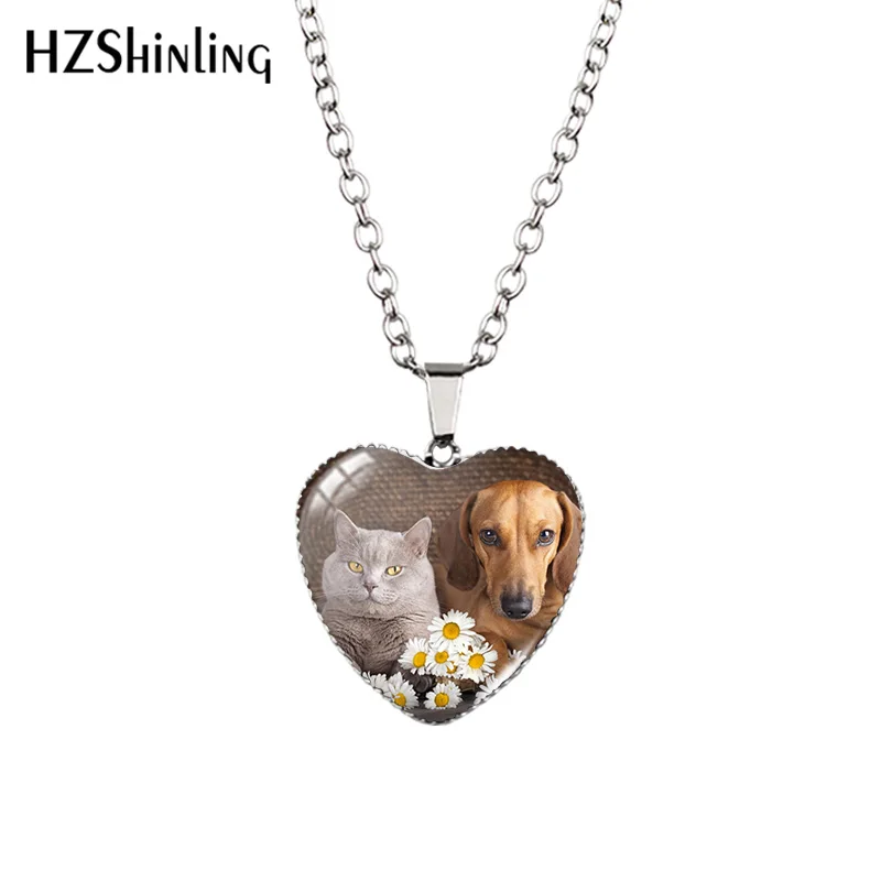 2022 New Cute Cat and Dog Pendant Necklace Pets Painting Glass Dome Handmade Jewelry Heart Pendants Gift Women