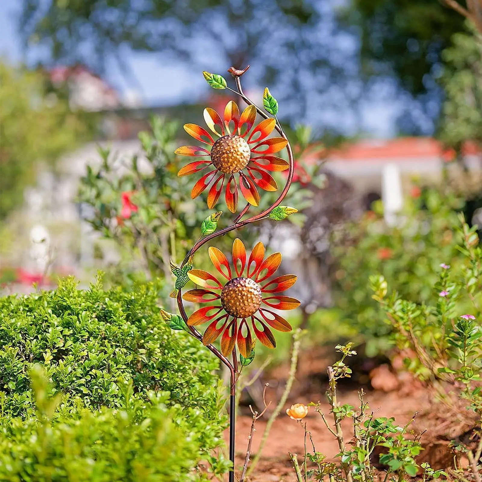 

Outdoor Wind Spinner Iron Sunflower Pinwheel Garden Ornament Weatherproof Yard Decoration for Patio Lawn