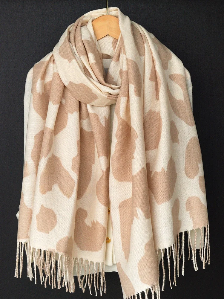 クラシックなヒョウ柄スカーフショールレディースファッションアウター暖かいイミテーションカシミヤベージュロング長方形韓国スタイル