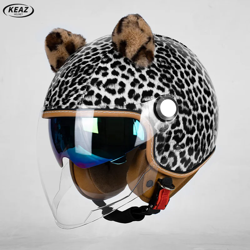 

Trendy and Affordable Three-Quarters Open Face Motorcycle Helmet with Quick Release Strap and Breathable Lining for Cozy Riding