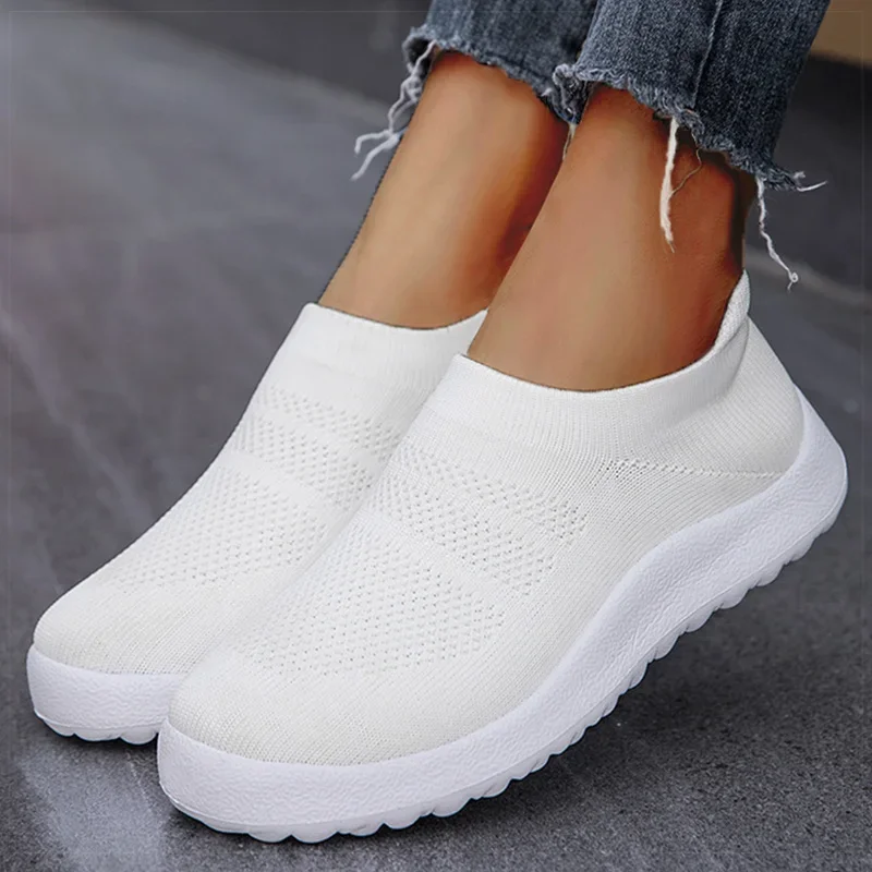 2024 Autumn Plus Size Women's Shoes, Lightweight, Breathable, Casual Sports Shoes, Wear-resistant Sleeves, Soft Soles, Couple's