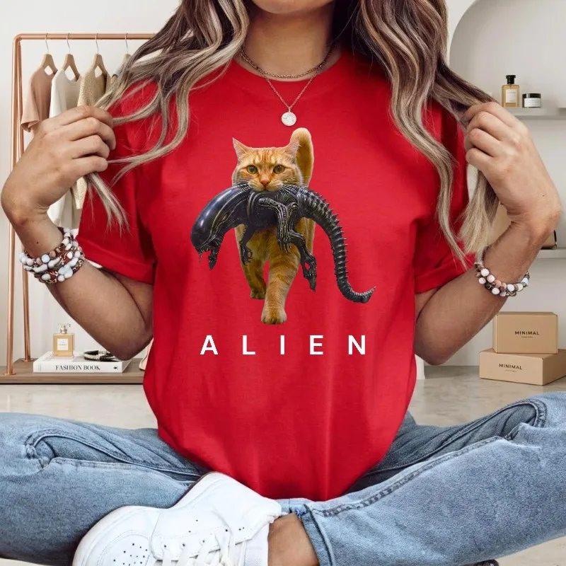 Alien T-shirt Unisex Short and Fun Sci-fi Horror Movie Women's T-shirt Summer New Suitable for Both Men and Women