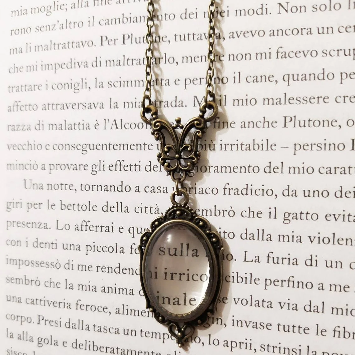 Punk Magnifying Glass Pendant Necklace Gothic Interesting Necklace for Book Lover Reader Daily Wear Jewelry Christmas Gifts