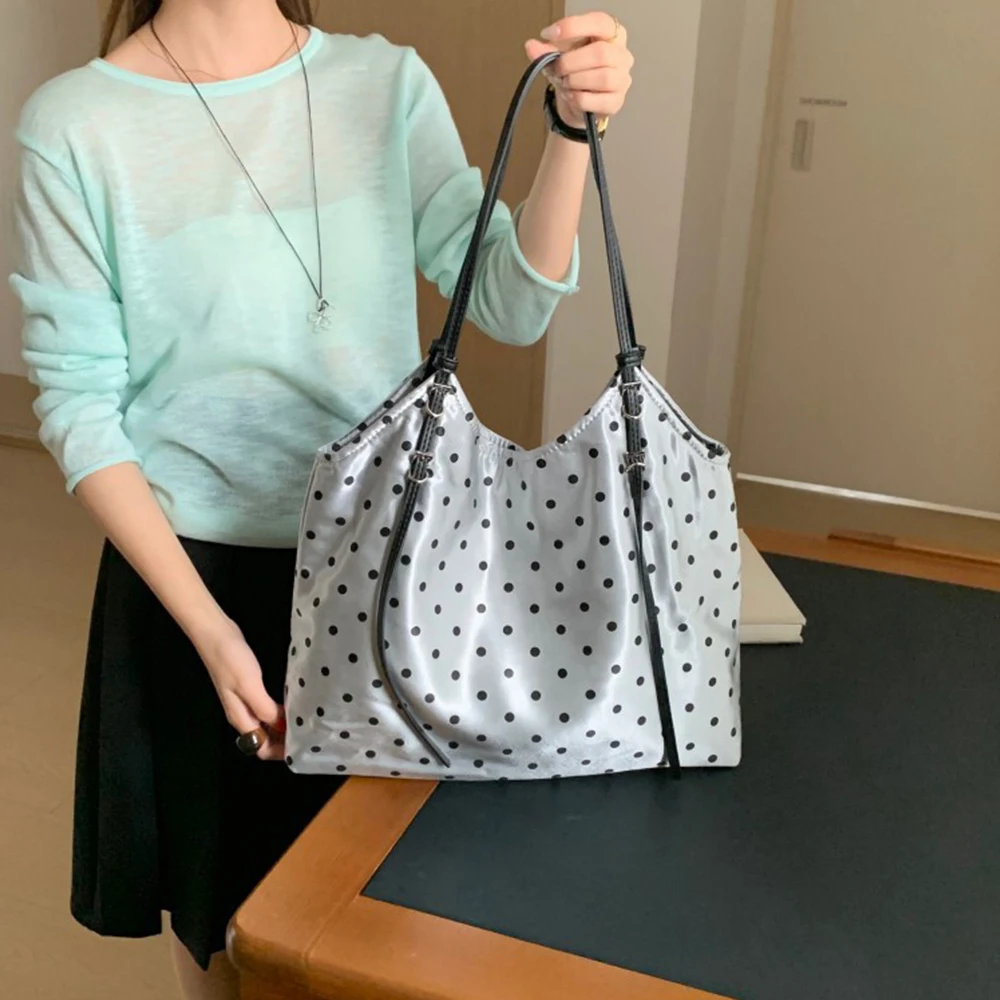 موضة دوت حمل المرأة حقيبة سعة كبيرة حقيبة كتف الحرير عالية الجودة المتسوق المحافظ مصمم حقائب للنساء حقائب التنقل #5