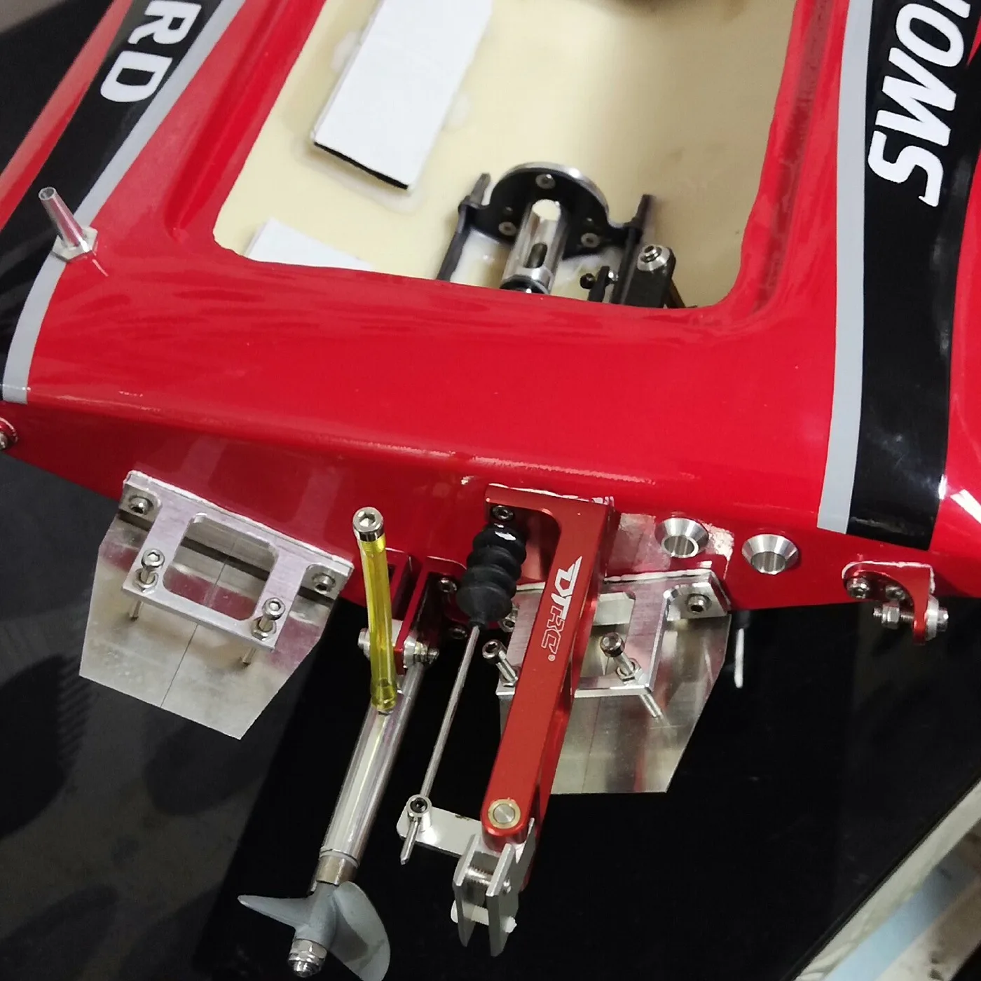 106 cm RC Boot Scharfe Pfeile E36 Fernbedienung Schnellboot Aus Fiberglas Material Autolack RC Boot Rumpf Erwachsene Spielzeug geschenk