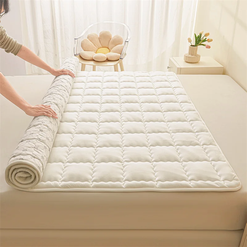 Bonenjoy ที่นอนผ้า Topper สีทึบผ้าคลุมเตียง Soft Bed Topper ที่นอนบ้านชั้น(ไม่มีปลอกหมอน)