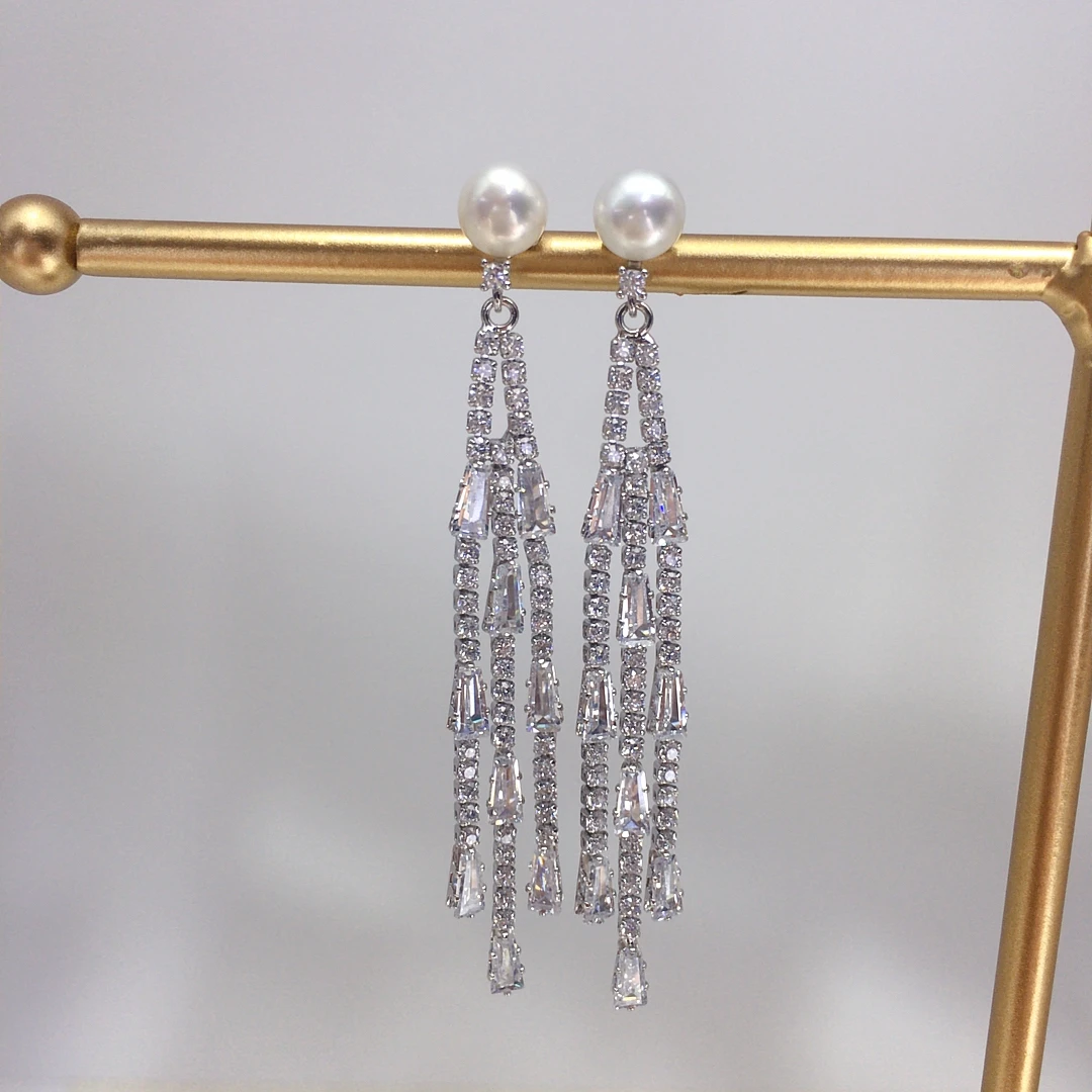 

Freshwater Pearl Earrings luxury Tassel Premium Jewelry Inlaid Zircon Banquet Wedding Suitable For Brides Temperament Gift