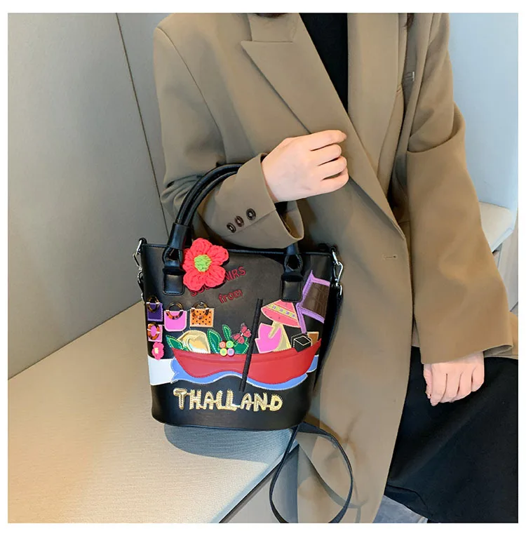 Fashion Cartoon Embroidered Bucket Shape Women Purses and Handbags Designer Leather Shoulder Bag Female Tote Bag High Quality