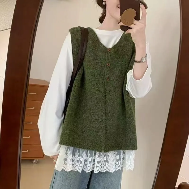 Women's 2026 Special Temperament Elegant and Simple Autumn New Foreign Style Unique and Thin V-neck Knitted Sweater Vest