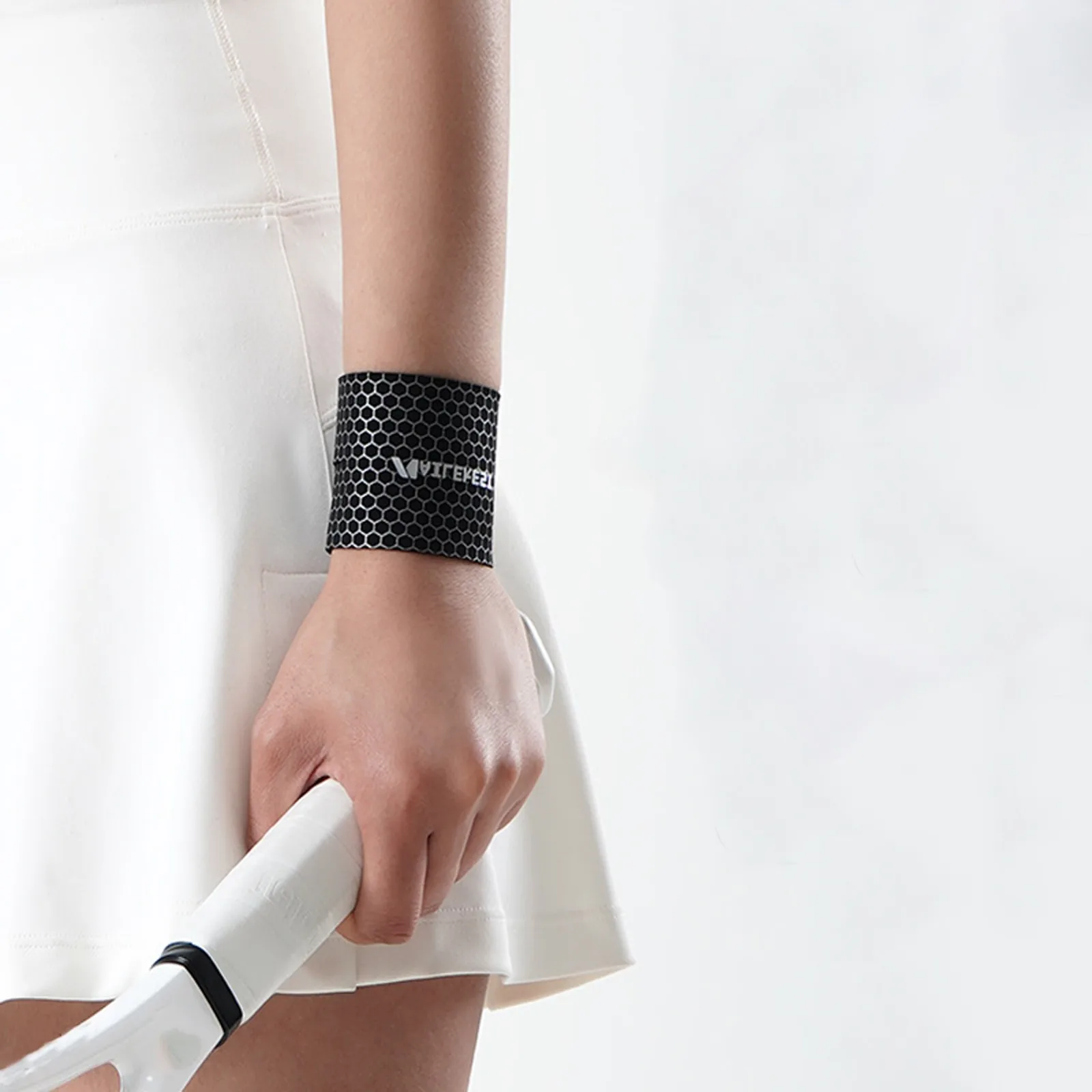 

1 шт., защитный эластичный бинт, спортивный браслет для рук, поддержка тренажерного зала, бандаж на запястье, спортивный баскетбол, бадминтон, теннис, защита на запястье