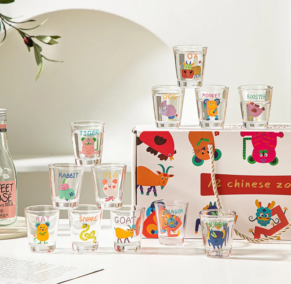 

New anime furniture Cartoon glass beaker Household two liang small wine glass Creative wine cup One cup Mini sake cup Baijiu cup