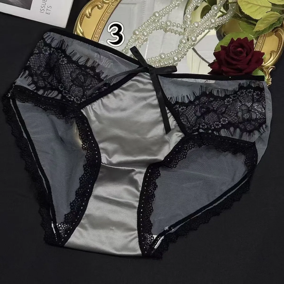 Ropa interior sexy de encaje negro para mujer, pantalones triangulares huecos sexys de satén