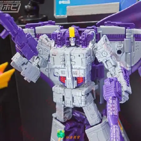 48-hour Shipping Takara Tomy Transformation Toy DCS Series Big Train Redscream Lightning Animated Color Threesome Set