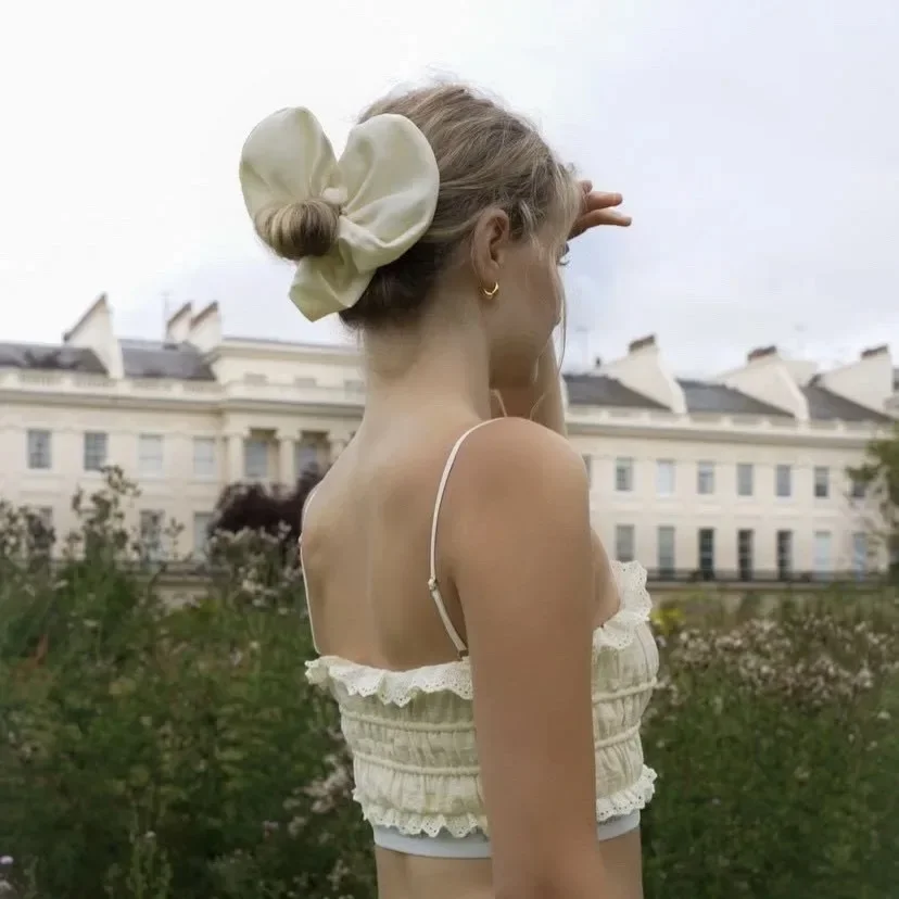 Czerwona satynowa opaska do włosów w kształcie serca Gumki do włosów Niski kucyk Akcesoria do włosów Kucyk do włosów Akcesoria do włosów dla niemowląt