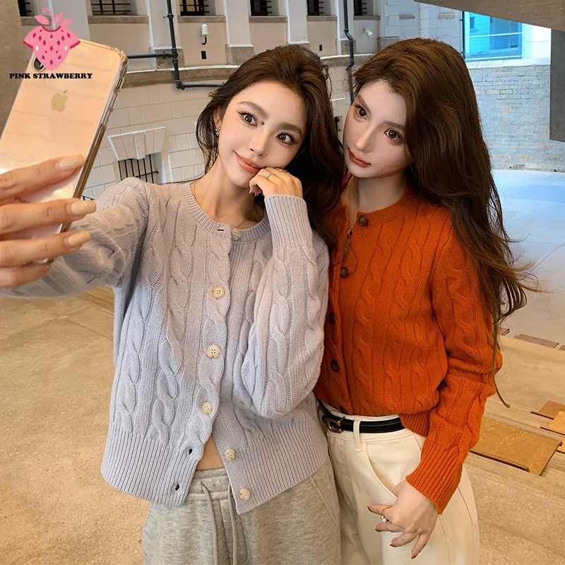 

New Autumn Winter Women's Knitted Wool Sweater round Ne Twist Flower Design 100% Wool Retro Sle Open Cardigan women's clothing