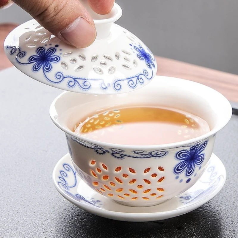 Exquisitely Hollowed Blue and White Three-Piece Gaiwan, Heat-Resistant Ceramic Tea Brewing Bowl