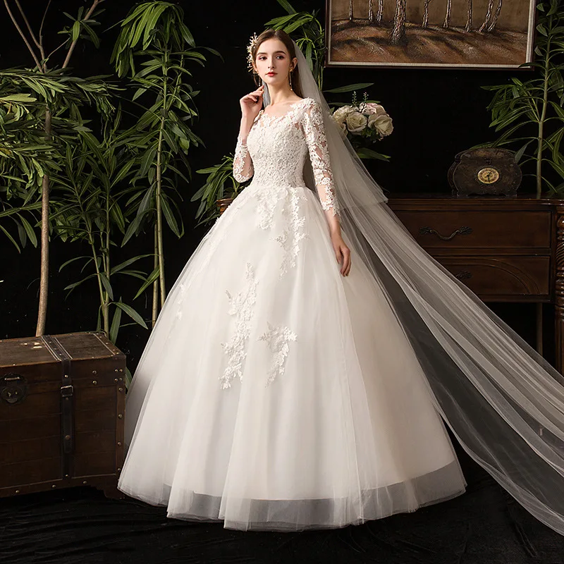 LYG-D35 # Brodé Dentelle Net Robe De Mariée À Lacets Personnaliser Mariée Robe De Bal Robes De Soirée En Gros Customiz Plus La Taille Ivoire