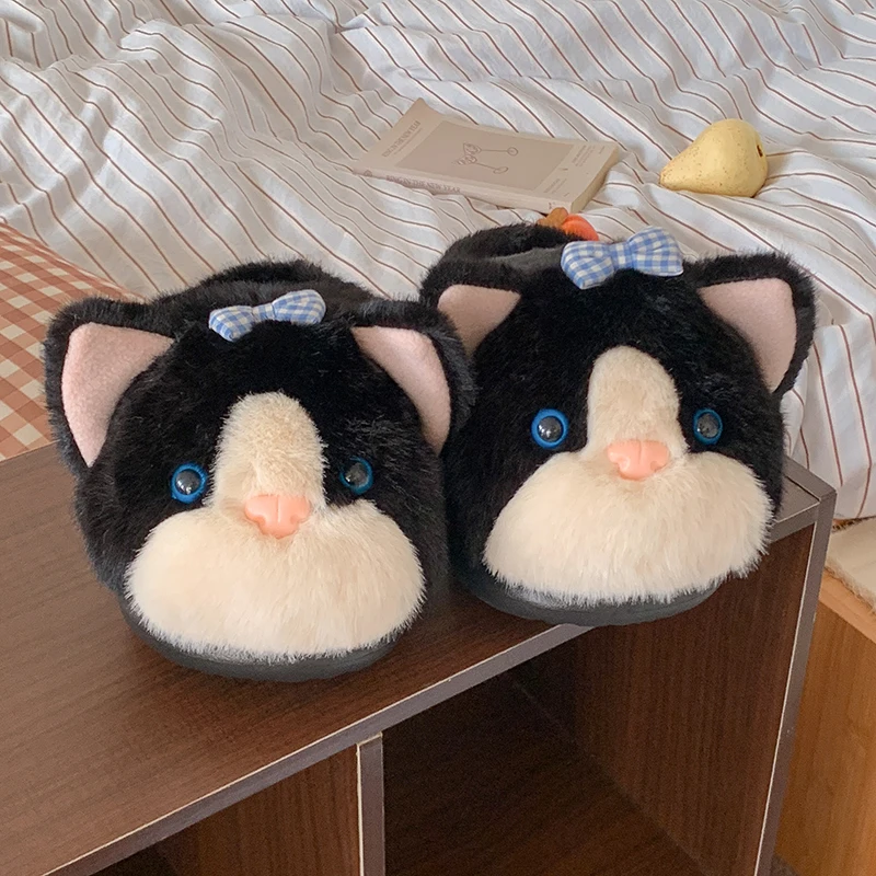 Women's Autumn and Winter Closed-Toe Cotton Slippers with Plush Design, Thickened for Warmth, Non-Slip, Soft-Soled for Home Use