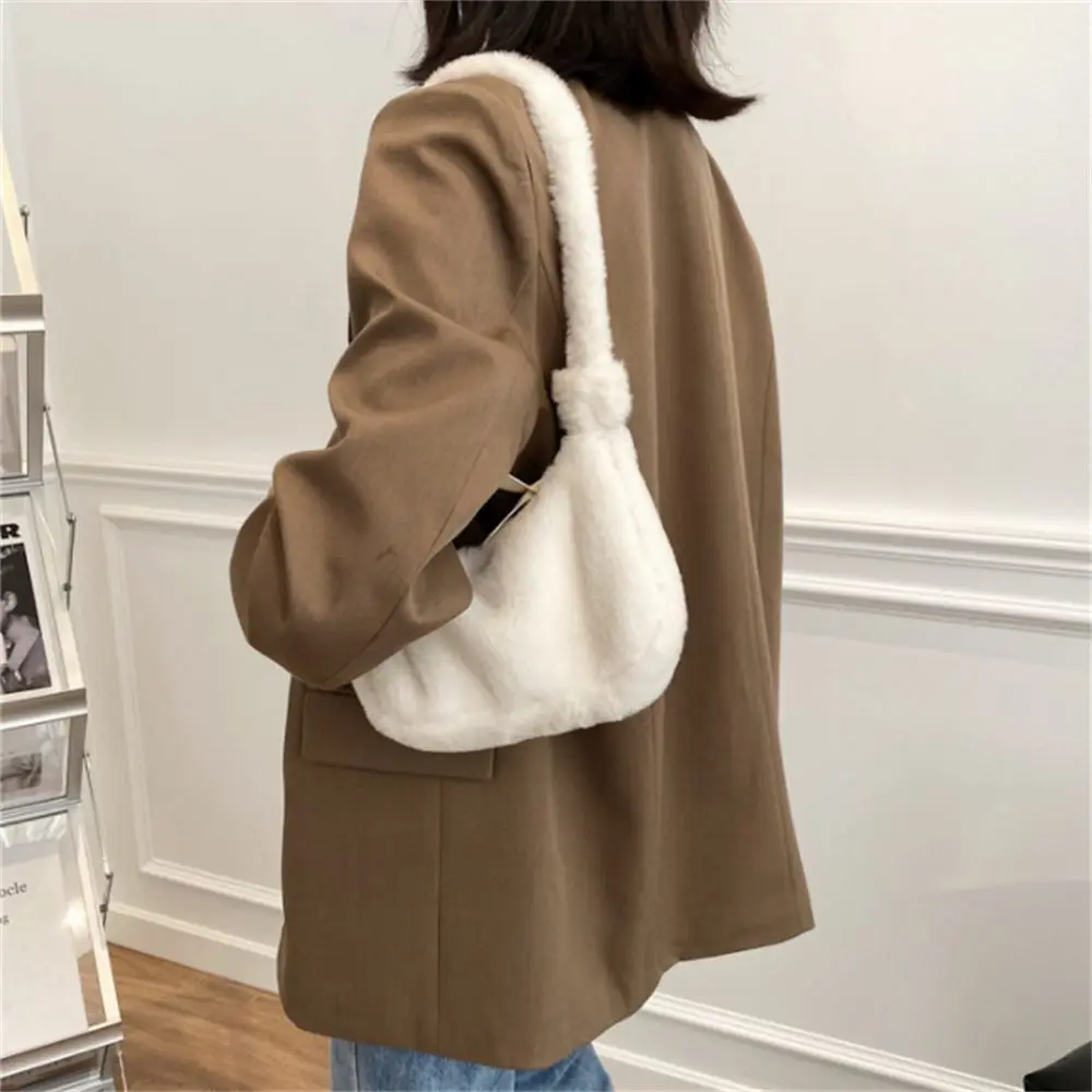 Fashion Women Mini Shoulder Bags Female Winter Plush Underarm Bags Solid Color Fluffy Tote Bags Small Purses