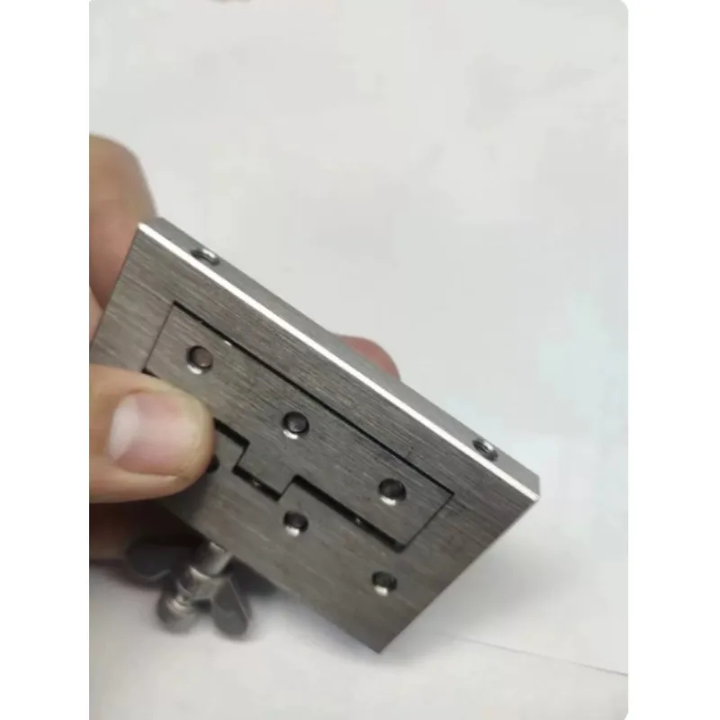 7 Wheel Manual Wire Straightening Machine For 1-2.5mm Iron Copper Stainless Steel Wire Processing