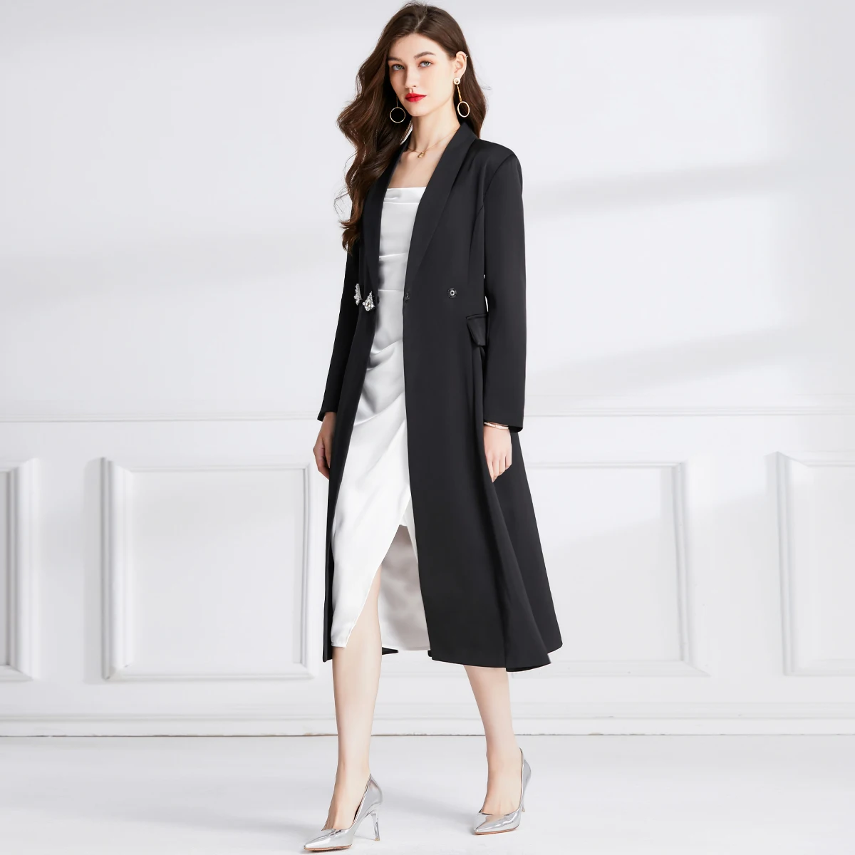 Retro Windbreaker Coat Women's Autumn/Winter Suit Collar Waist Long Coat HL8340138