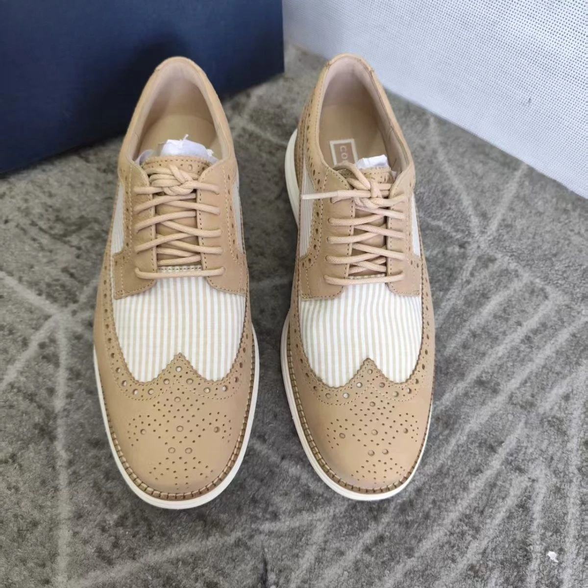 

2026 New Fashion Spliced Casual Oxford Shoes Lightweight Comfortable Breathable Versatile Trendy 37902