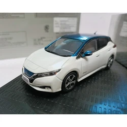 1:43 Scale Nissan Leaf Alloy Car Model Ornaments