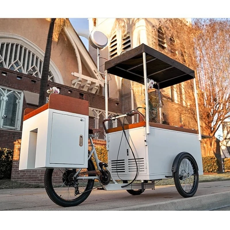 Commercial dining cars, movie props, coffee trucks, flowers, gardening, ornaments are also multi-functional