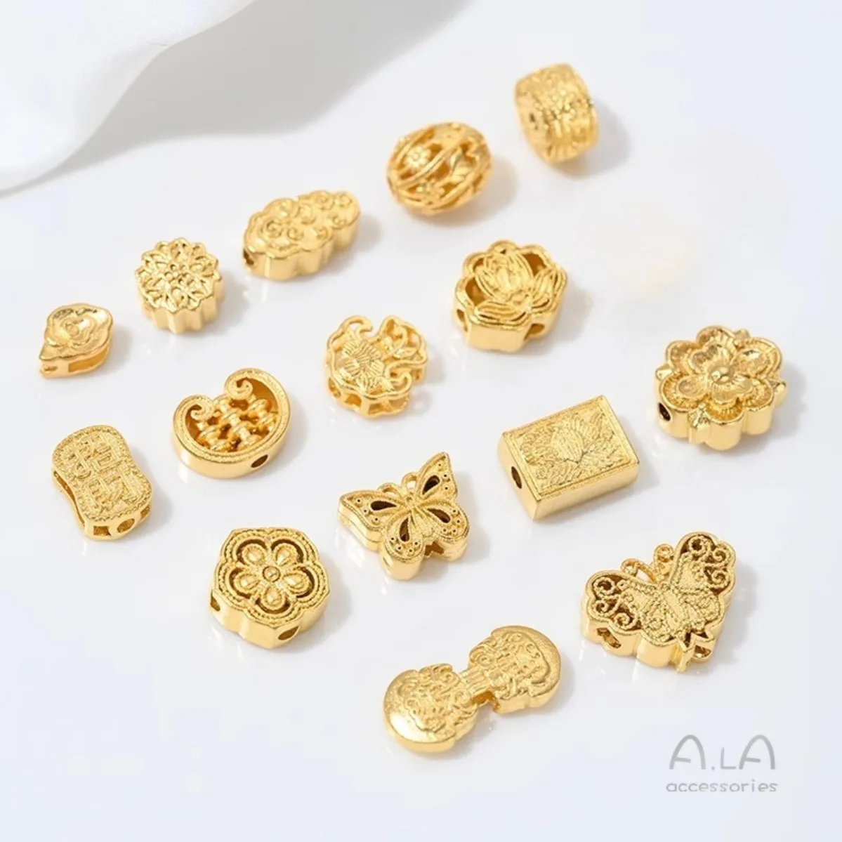 Vietnamese Sand Gold Cloud Butterfly Flower Spacer Beads Barrel Pendant Beads DIY Bracelet Necklace Jewelry Findings