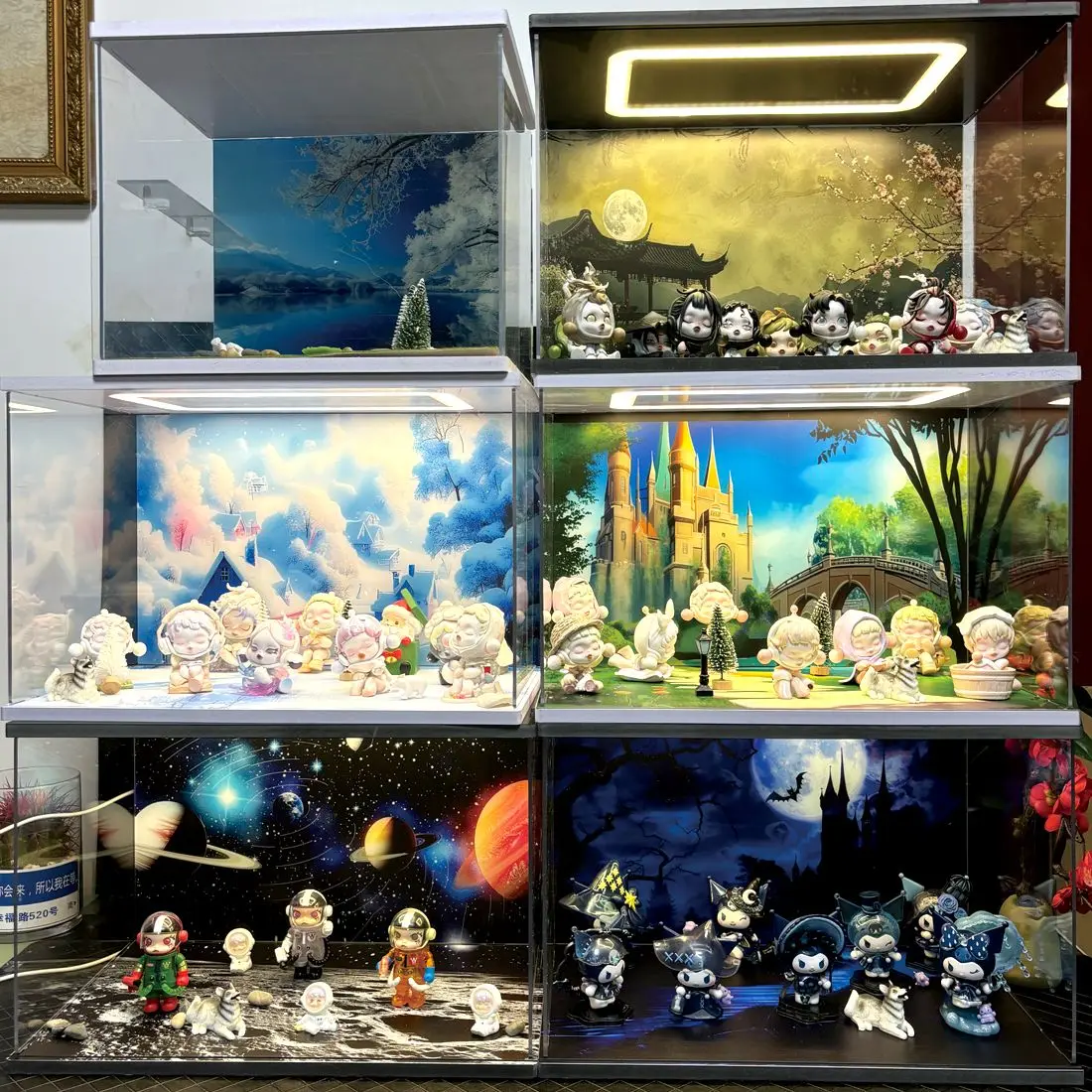 

5 Scenes Transparent Acrylic Display Case for Blind Box Toys with Square LED Lights and Door, Action Figure Display Cabinet