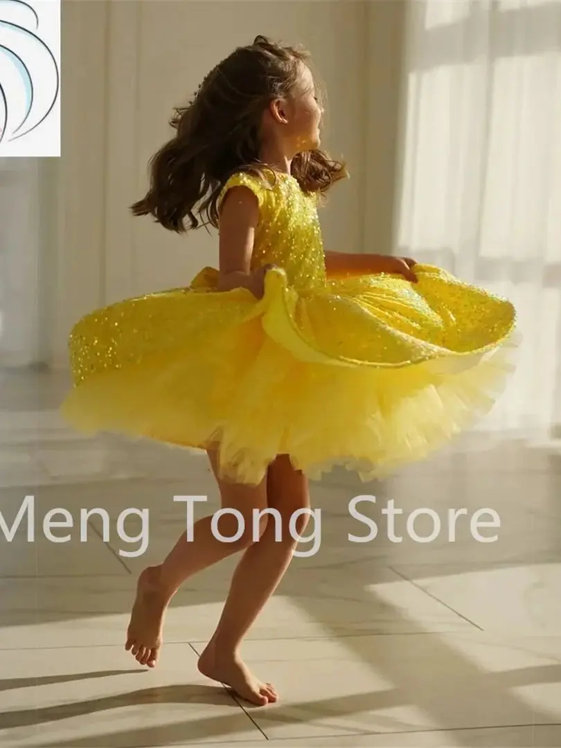 Sparkly Yellow Sequin Flower Girls Dresses Mini Ball Gown Kids Birthday Pageant Prom Dress With Short Sleeve