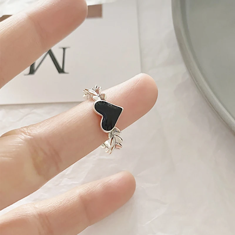 Foxanry Black Drop Glaze Love Heart Rings For Women Girls Simple Classic Sweet Temperament Fashion Cute Engagement Jewelry Gifts