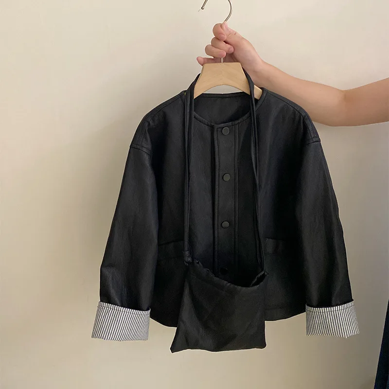 

Girls Autumn New Fashionable Leather Jacket2025Versatile Stylish Patchwork Lace Trim Skirt Two-Piece Set