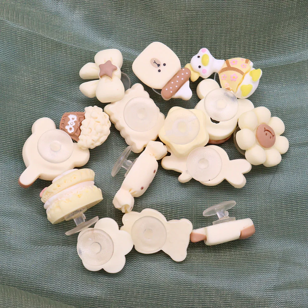 Hot Sale 1pcs Shoe Charms Off-white Bear Duck Star Flower Resin Accessories Garden Shoes Buckle Decorations Fit Kids X-mas Gift