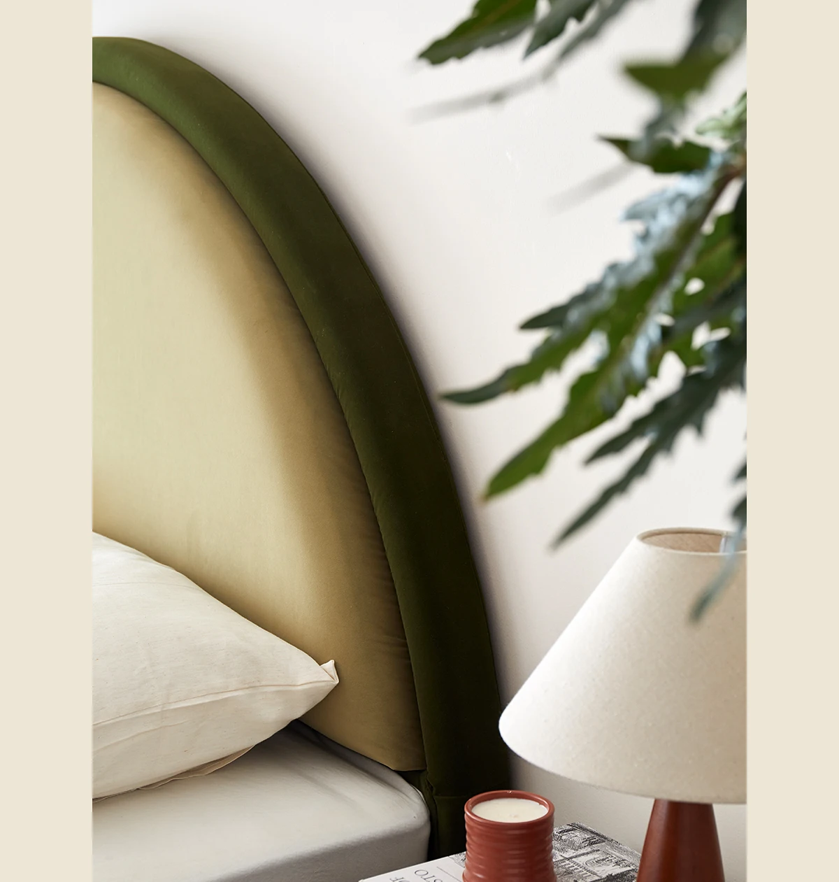 غرفة نوم رئيسية فرنسية كلاسيكية بجانب السرير لشراء غرفة نوم رئيسية بطول 1.51.8 متر من حصير التاتامي الراقية للأطفال في العصور الوسطى #6